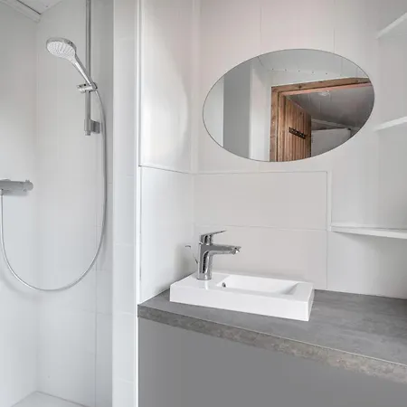 Jacuzzi Maison Pour 11 Au Calme A 500m Дом отдыха